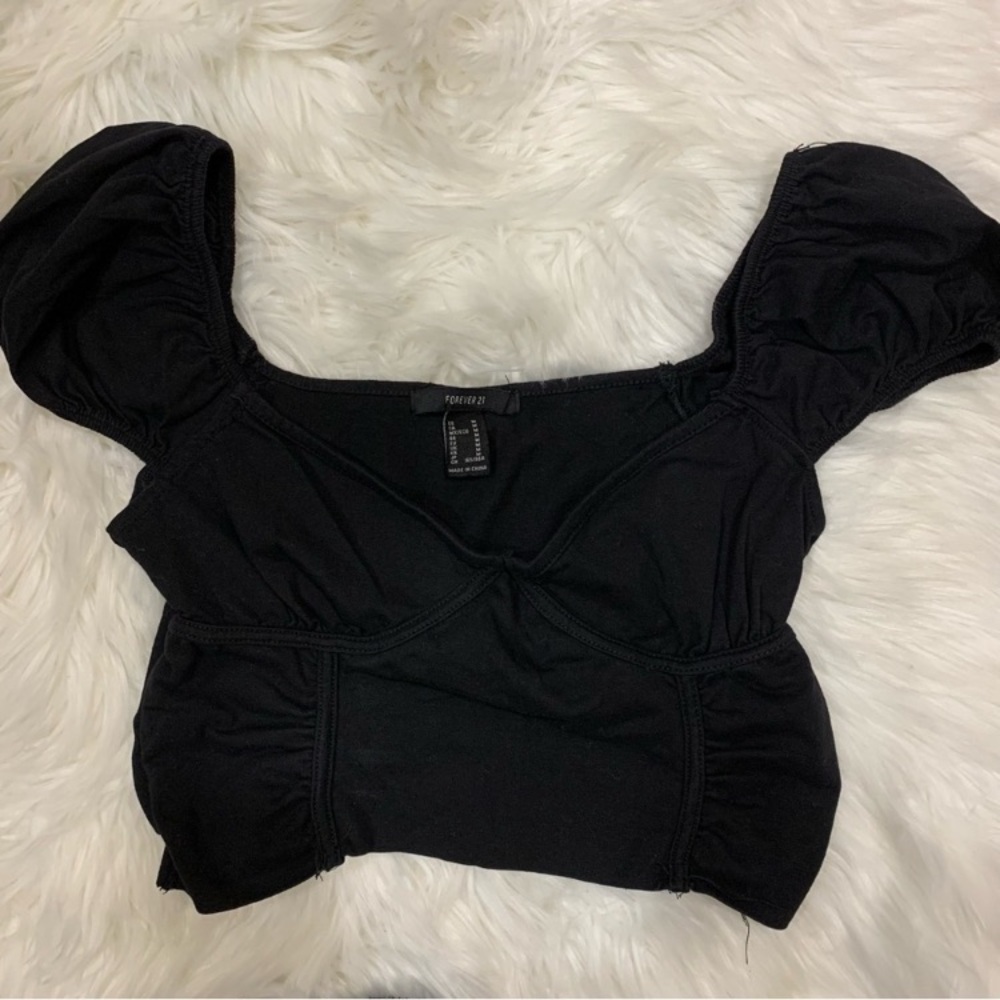 Forever 21 Black Puff Sleeve Ruched Crop Top